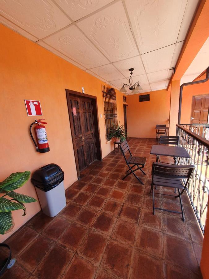 Hotel Chilero Y Cafe Antigua Exterior photo